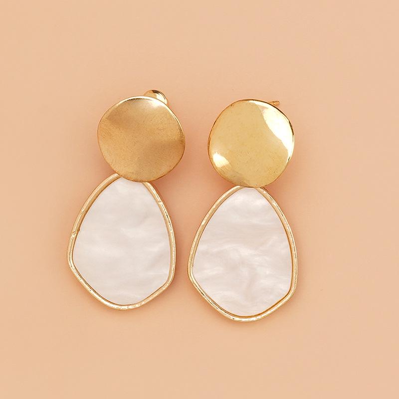 European & American Geometric Love Sequin Earrings – Fashionable & Creative