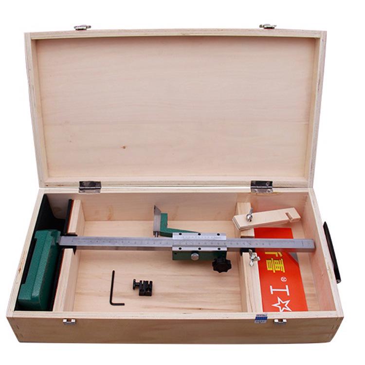 High-Precision 0-200mm Vernier Height Gauge with Dial Scriber and Digital Display.