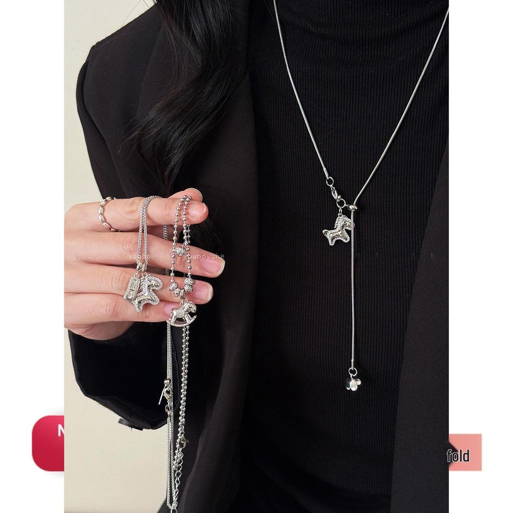Zircon Pony Flower Pendant Necklace - Cold Style Sweater Chain Jewelry