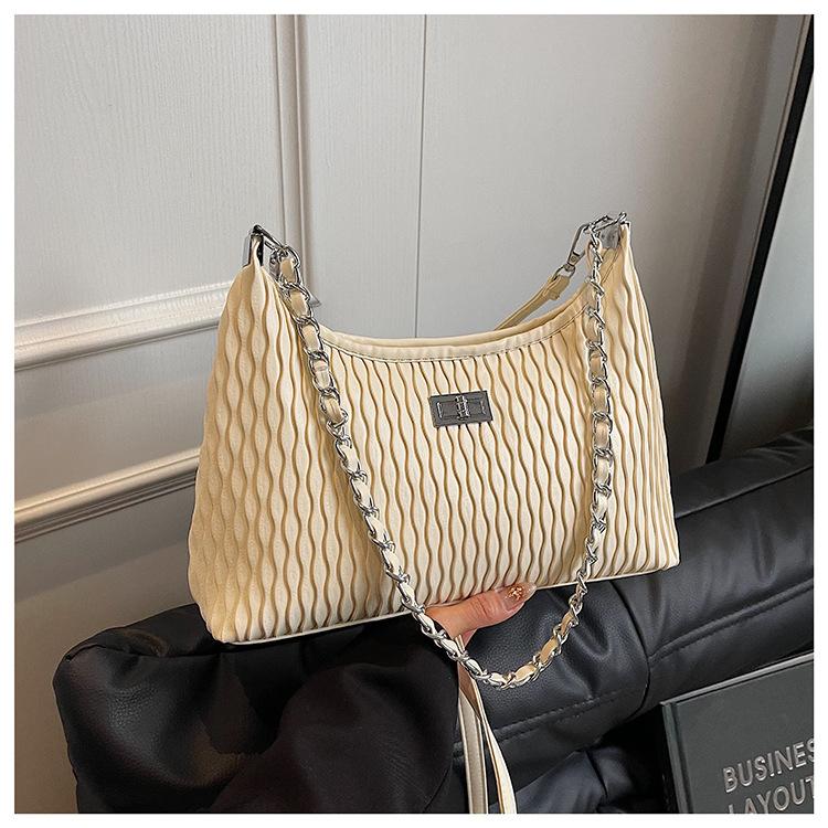 

Spring new bag women s fashion trendy small square bag texture casual shoulder bag underarm women s bag белый