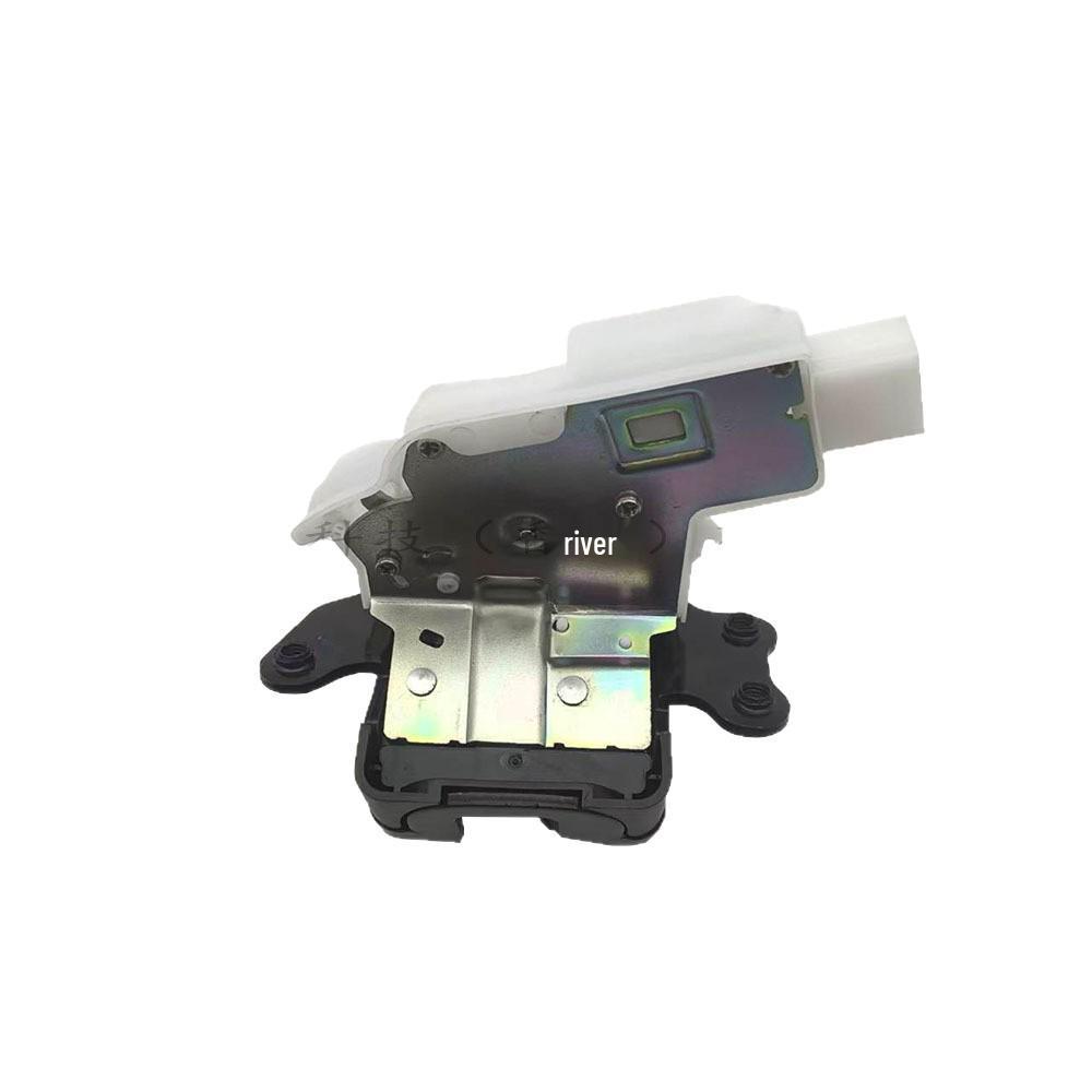 5635003CAD0000 fits trunk and tailgate locks for GAC Trumpchi GS8, GS7, and SM8 low-end models.