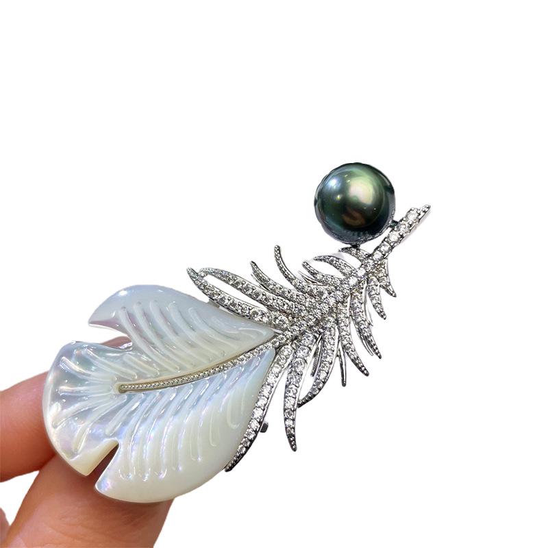 Gold-Plated Zircon Shell Feather Brooch with Pearl Accent