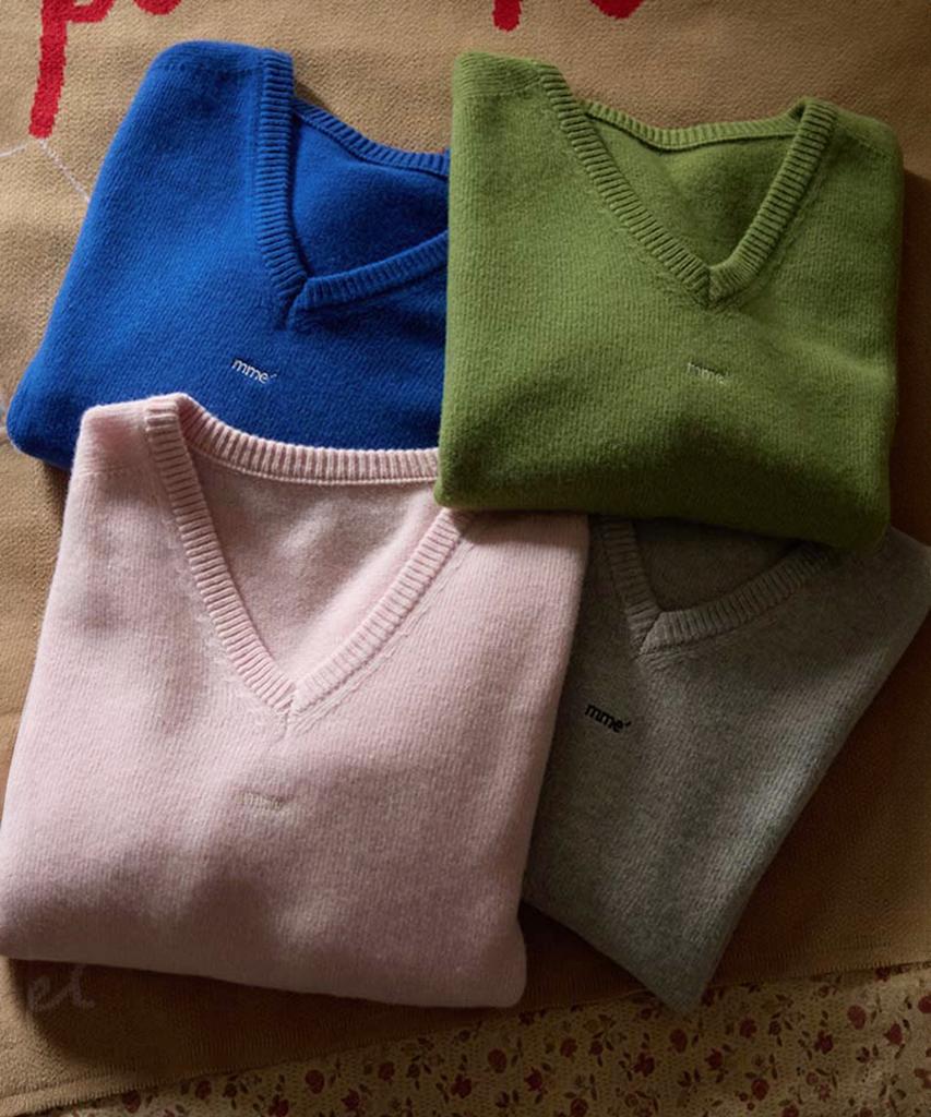 MURMURE Bern Whole Garment V Wool Knit_Bern Knit
