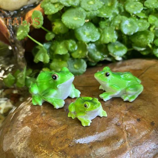 3Pcs Miniature Frog Figurines Plant Decorations Realistic Looking Weather-Resistant Adorable Frog Statues Garden Decor