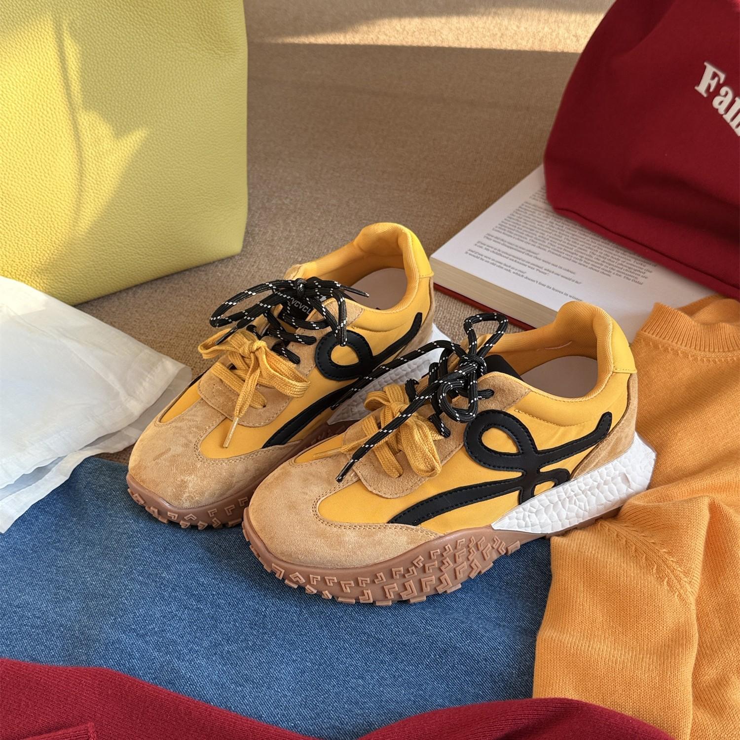 

+ 7cm~ Leather inner height increase dad shoes women s 2025 new thick-soled Forrest Gump training shoes small casual shoes tide 39