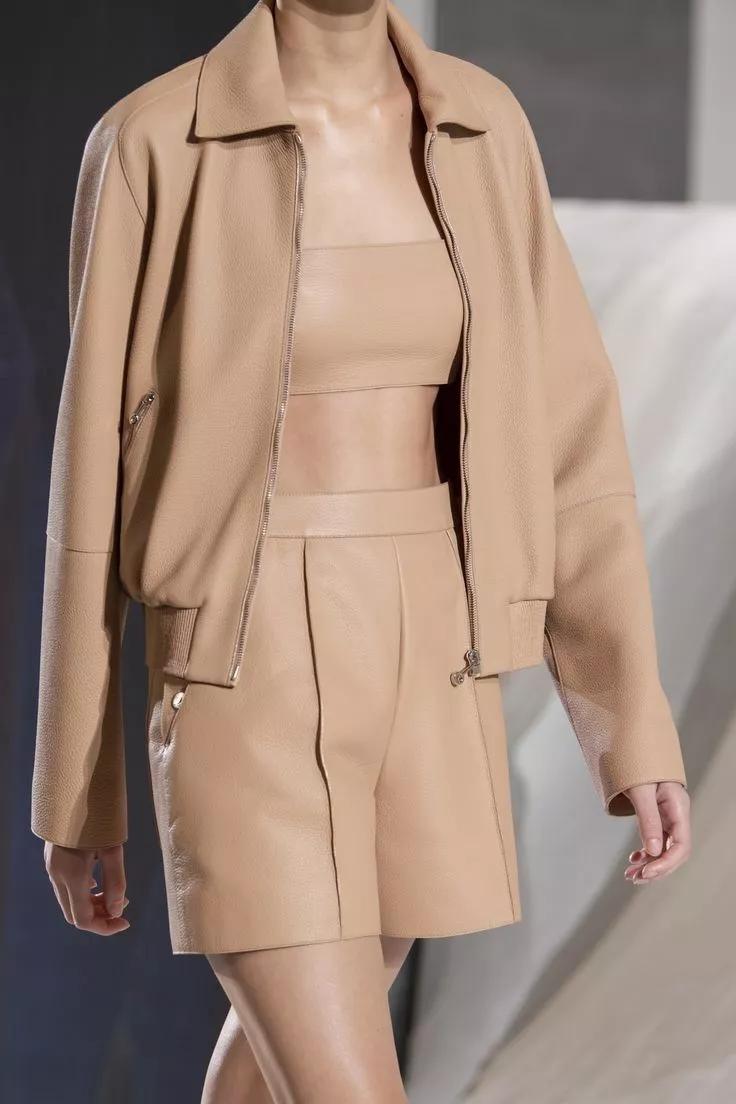 

AL KHALID Блейзер Стильный Формальный Дизайнерский Бежевый Натуральная Кожа Ягненка Женщин Кожаная Вечеринка Ручной Работы M бежевый