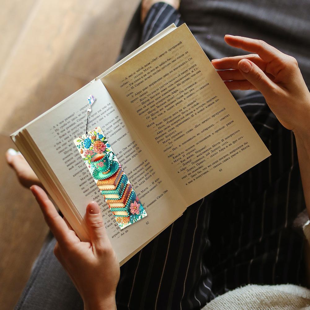4Pcs Special Shape Animal Diamond Art Painting Bookmarks with Pendant DIY Diamond Art Bookmarks Kits for Adults Book Lovers