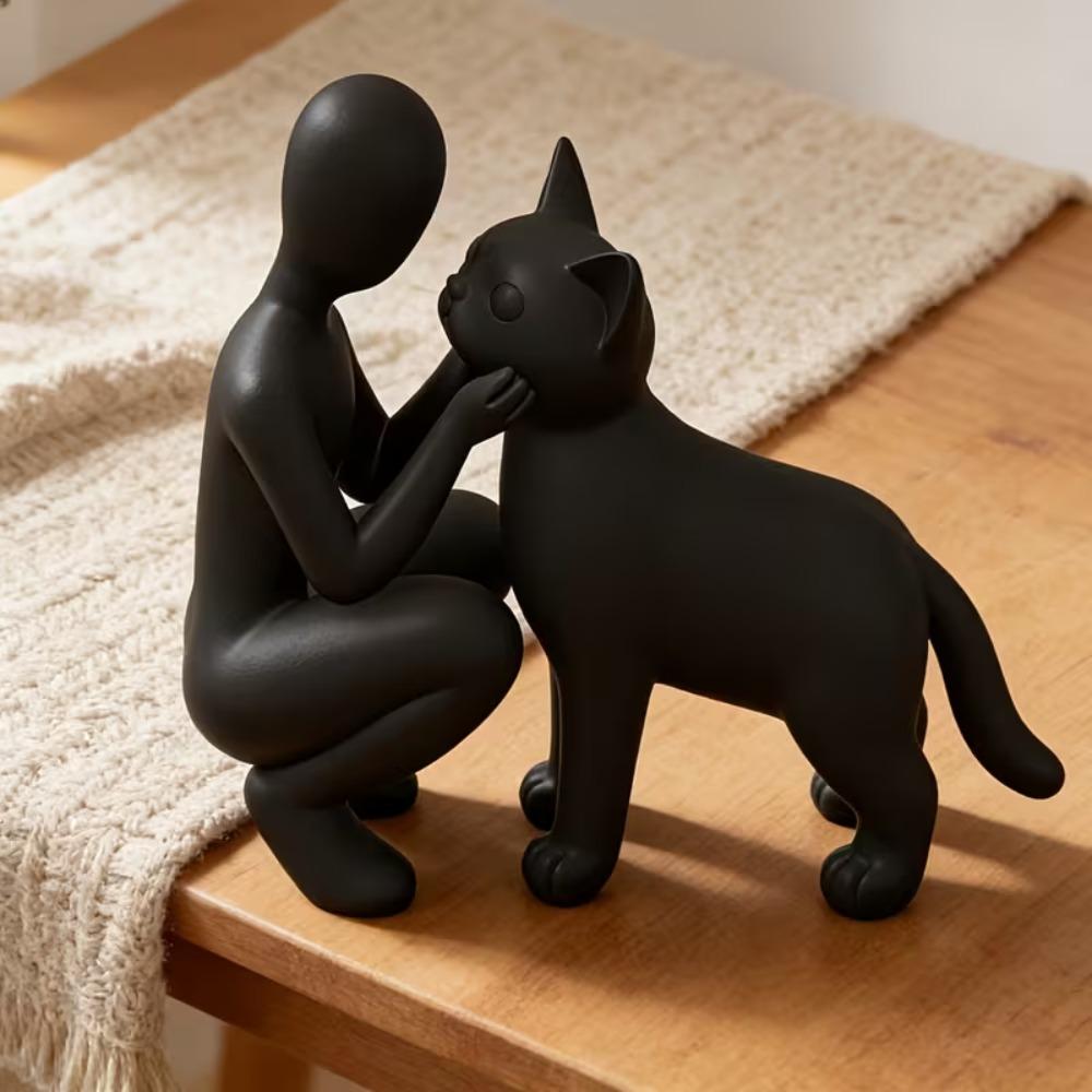 Statue of Friendship Between Humans and Cats, Elegant and Warm Sculpture of Owners and Meows, Pet Enthusiast Friendship Ornament