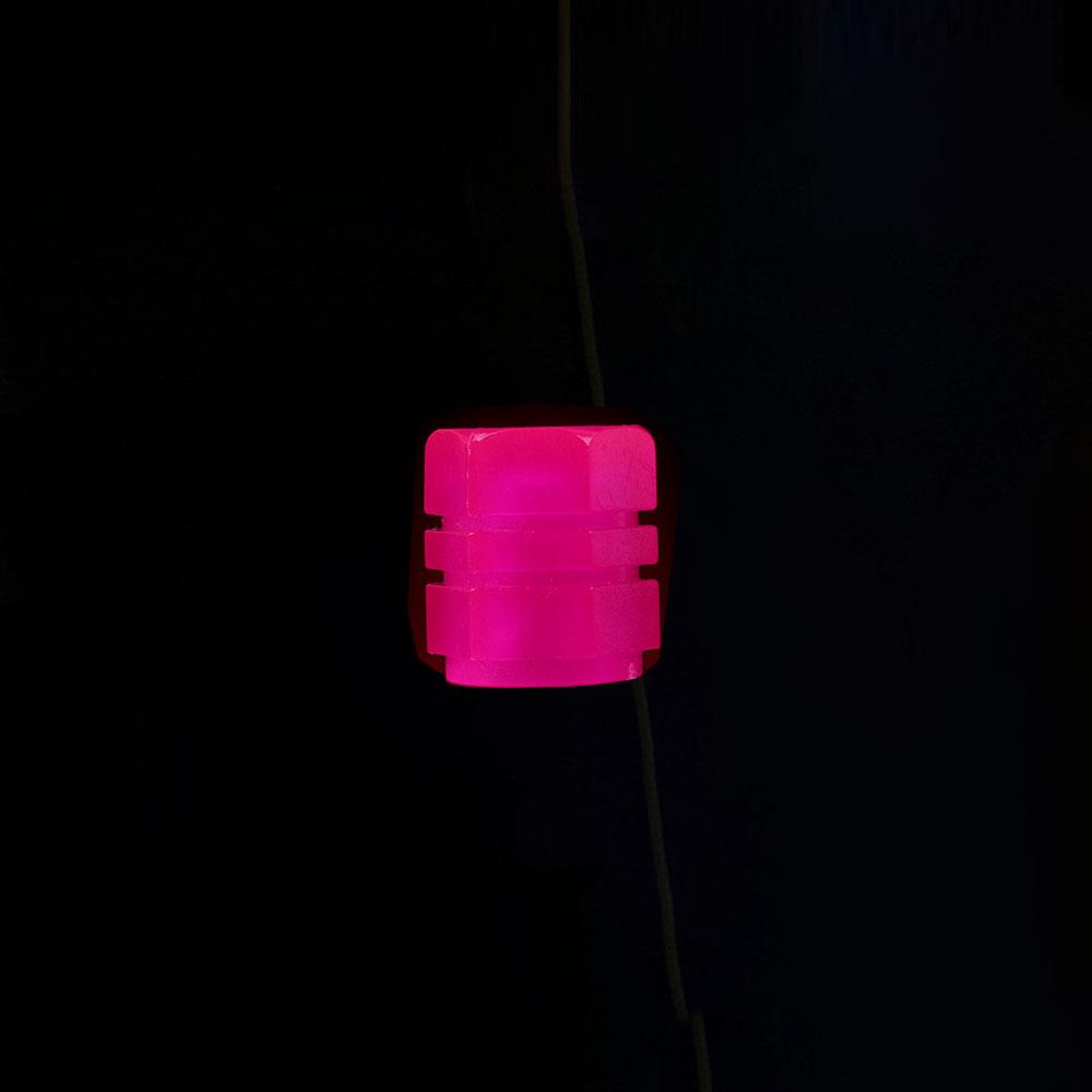 

Шток клапана ABS Универсальный прочный многофункциональный пылезащитный автомобильный аксессуар Колпачки штока клапана Светящиеся практичные автомобильные принадлежности