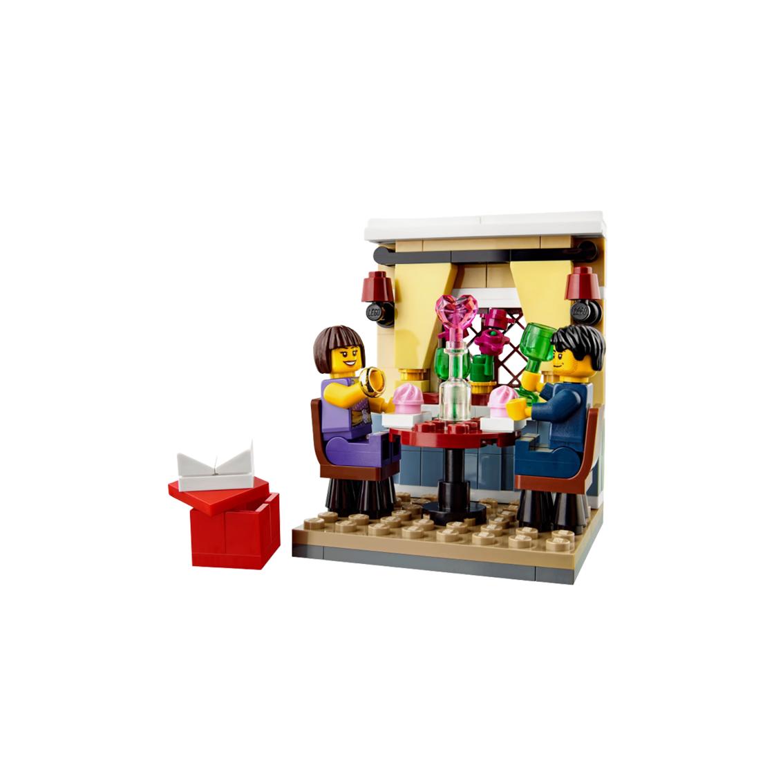 Lego Valentine`s Day Dinner ONE SIZE