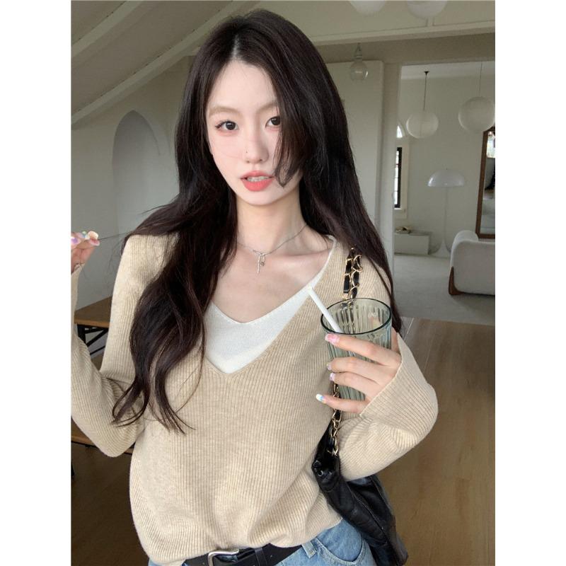 Temperament V-neck Knitwear Bottoming Tops Women's Autumn Slim Thin Pullover Sweater