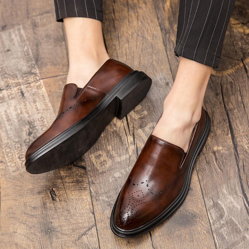 Slip On Business Men's Loafers Gentleman British Retro Style Groom's Wedding Adult Leather Shoes Dress Dress Hot Selling