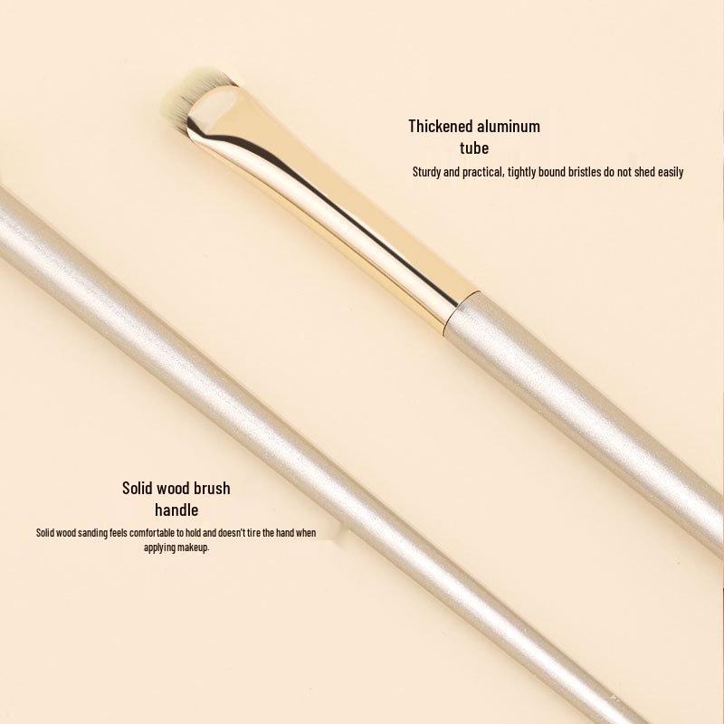 Crescent Eye Detail Brush: Small Fan Blade for Eyeliner and Eyeshadow