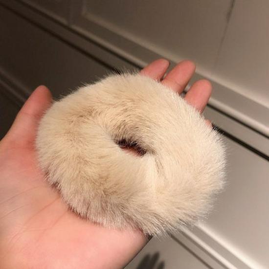 

Плюшевое кольцо для волос в стиле знаменитостей: Искусственный мех норки, конфетный цвет, стиль Mori Girl, бережно относится к волосам, идеально подходит для осенних и зимних хвостиков покинуть белый