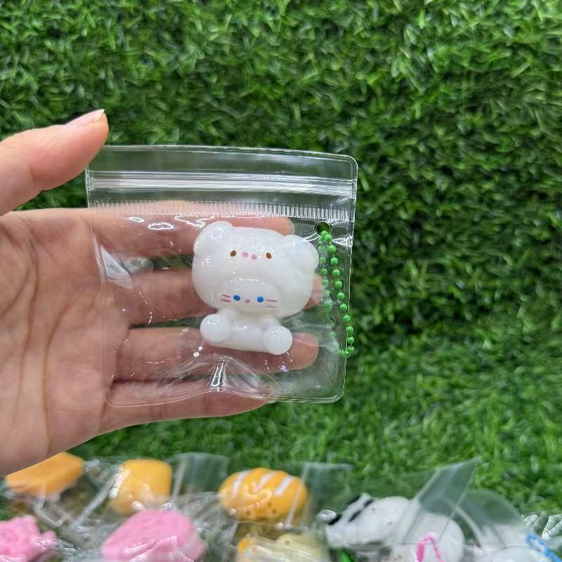 Douyin Little Pig Nose Pet Fan Charm - Squishy Slow Rebound Toy