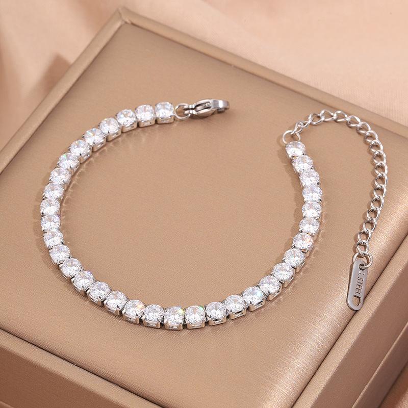 Popular bracelet, titanium steel does not fade, love zircon bracelet, high-end female light luxury niche bracelet, bracelet.