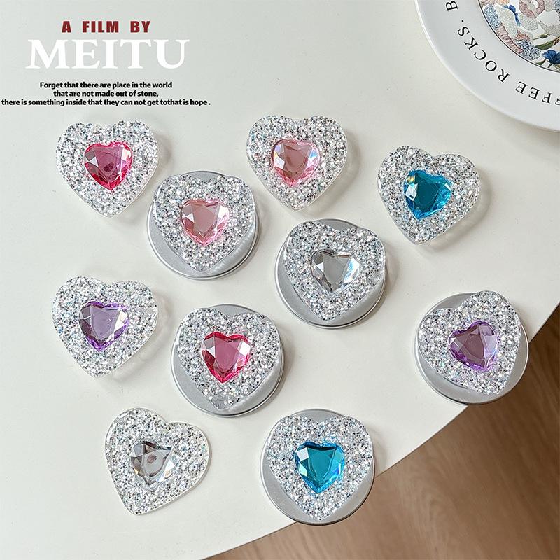 Portable Magnetic Rhinestone Heart Phone Holder
