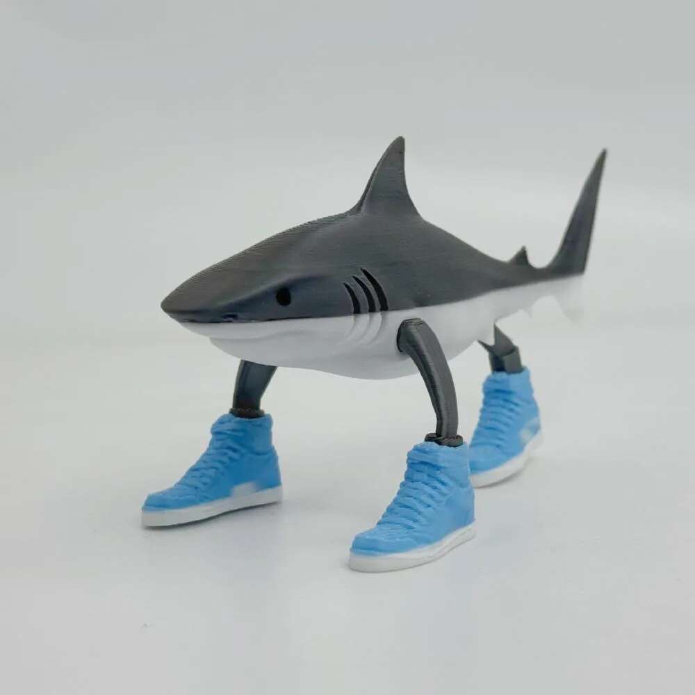 Tralalero Tralala Shark Figure Toy Tung Tung Sahur Keychain Bombardiro Crocodilo Tralalerotralala 3D Printed Sharks Meme Toy with Shoes