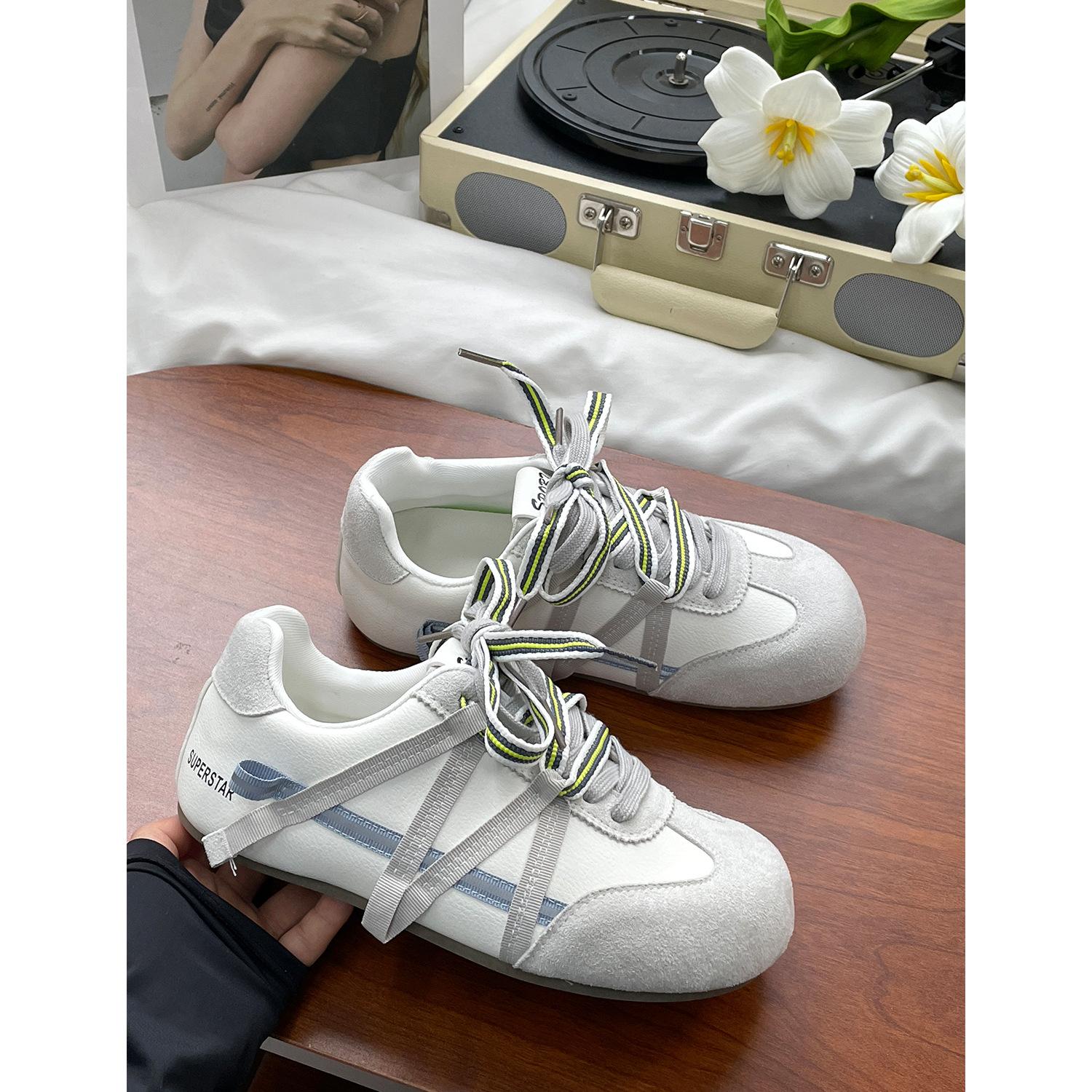 

2025 summer new retro versatile Forrest Gump shoes women s breathable lace-up German training shoes casual sports lightweight thick soles ins 40