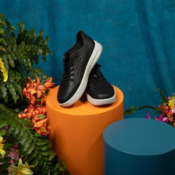 CrocS Men S In Motion Pacer Man Black