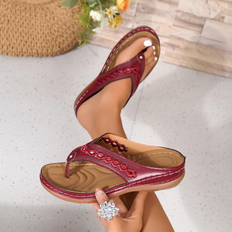 Women's shoes summer new sandals large size hollow rhinestone thick bottom toe cool slippers women