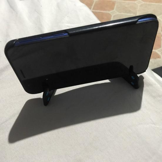 Phone Holder Creative V-shaped Tablet Phone Folding Universal Stand for Home