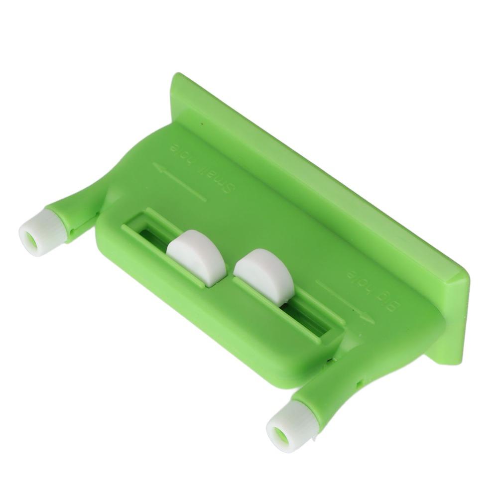 Orange/Green Needle Threader with Needles Needle Helper Time Saving Sewing Accessory  Hand Sewing