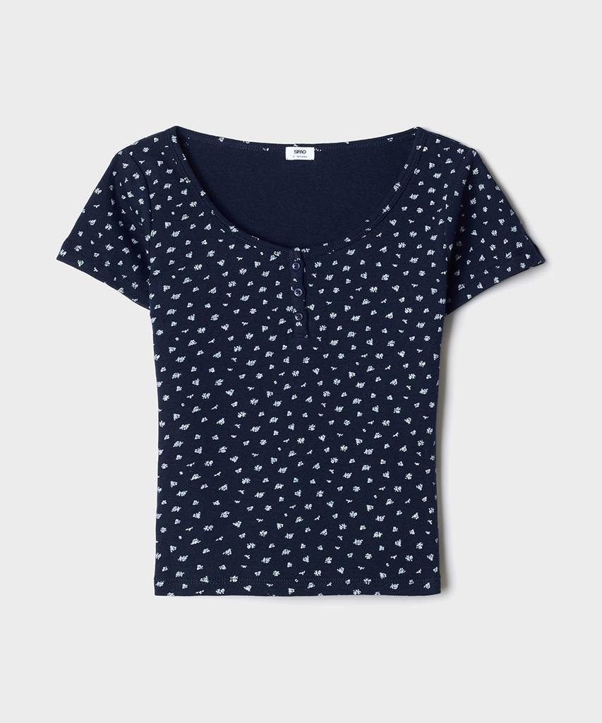 Seupao Flower Henley Neck Short Sleeve Tee_Sprpg24Gy0