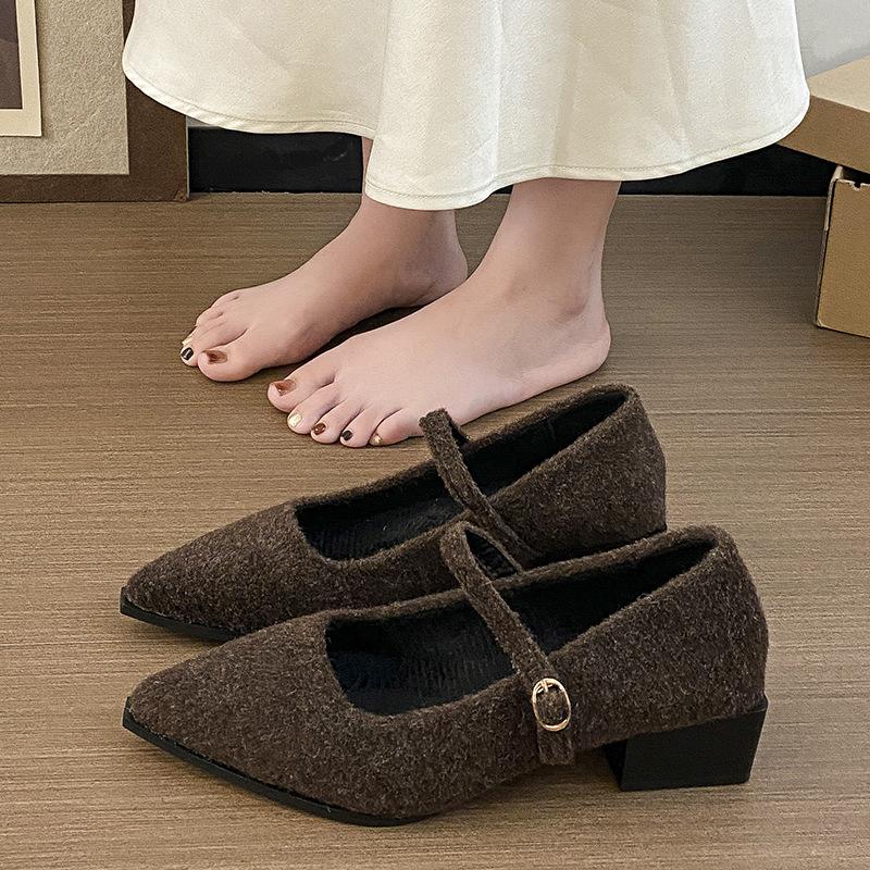 

Французский темперамент, одинарная обувь, женская, поздний вечерний бриз, нежная обувь, 2025, осень и зима, новая модная модель, туфли Мэри Джейн из бархата 40 коричневый