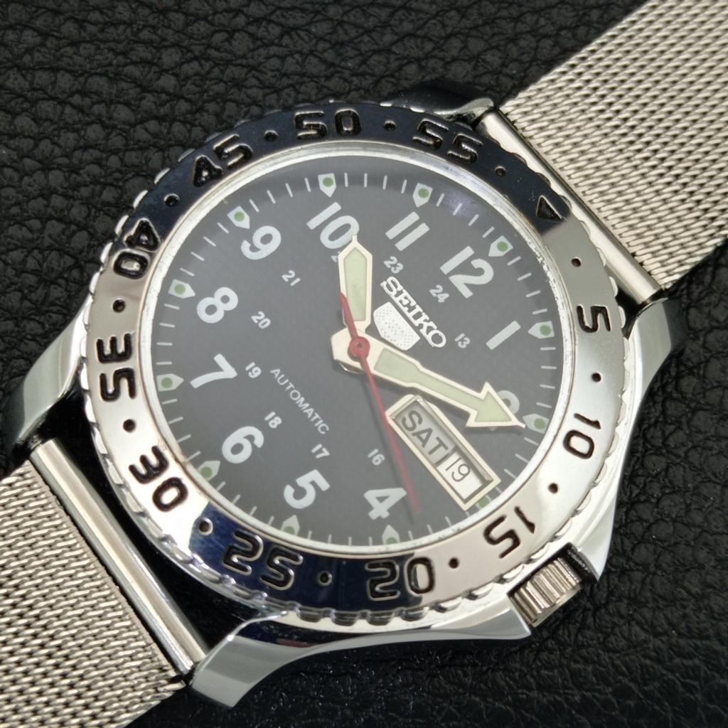 REFURBISHED SEIKO 5 AUTOMATIC VINTAGE JAPAN MENS BLUE COLOR DIAL WATCH A442115-4