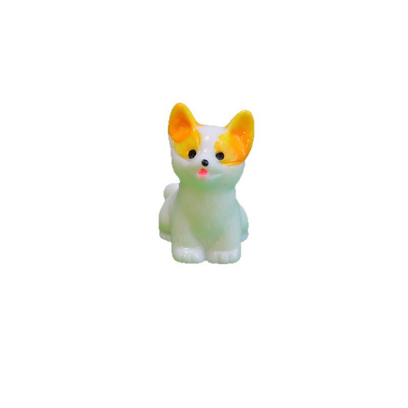 Micro Landscape Cute Golden Retriever Resin Dog Ornament for Desktop or Car Decor.