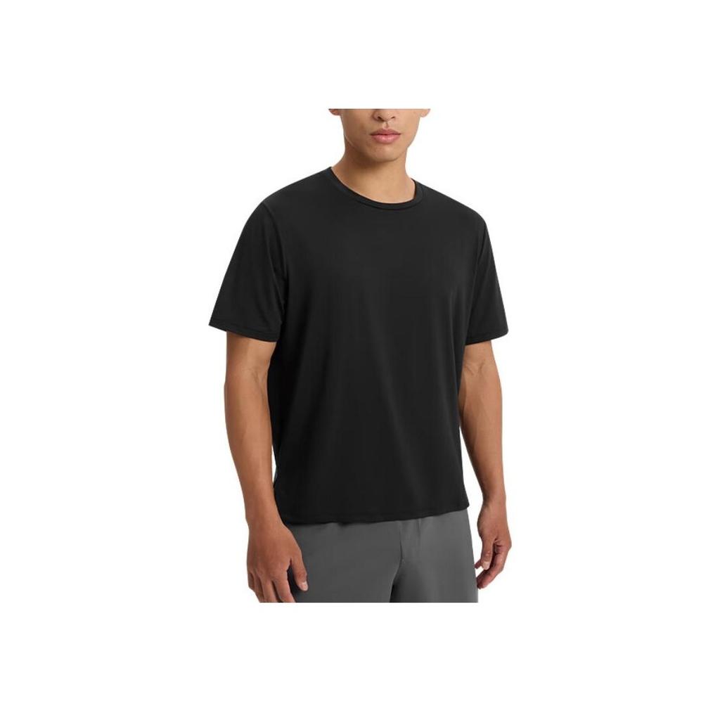 Under Armour Motion Skin-Friendly Training Lightweight Short Sleeve T-Shirt Men Tops Black 1387389-001