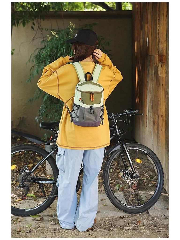 Large Capacity Outdoor Sports Cycling Backpack - Fashionable Oxford Cloth for Students and Mountaineering