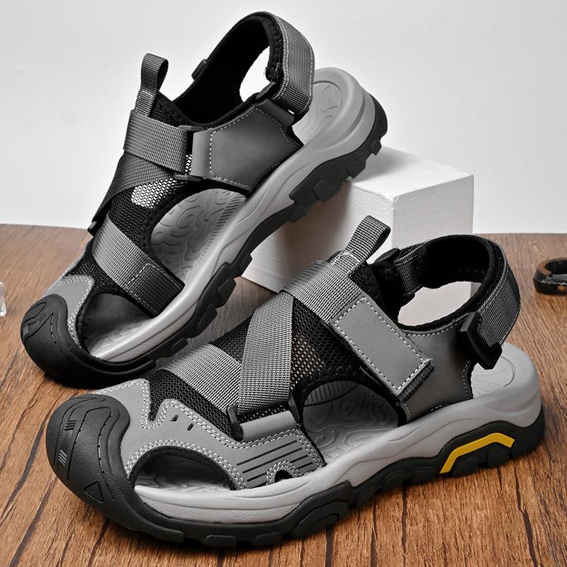 Fashion Non-Slip Sunnmer Fashion Flats Men's Breathable Sandals Lightweight Outdoor Sport Sandals Anti-collision Toe Male Beach Shoes