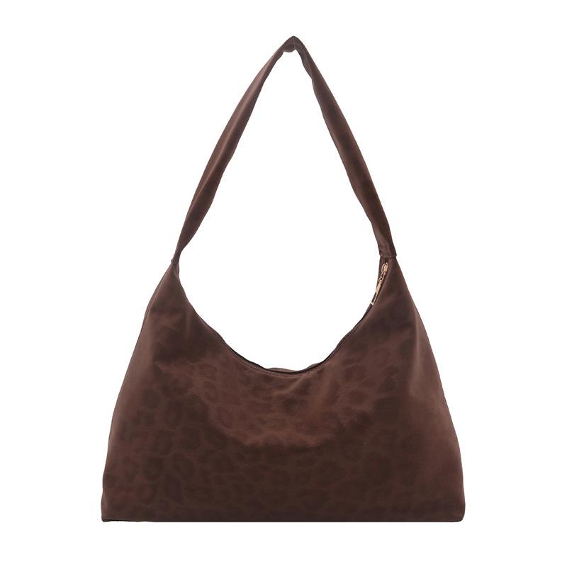 

Retro texture underarm bag women s new leopard print suede shoulder messenger bag