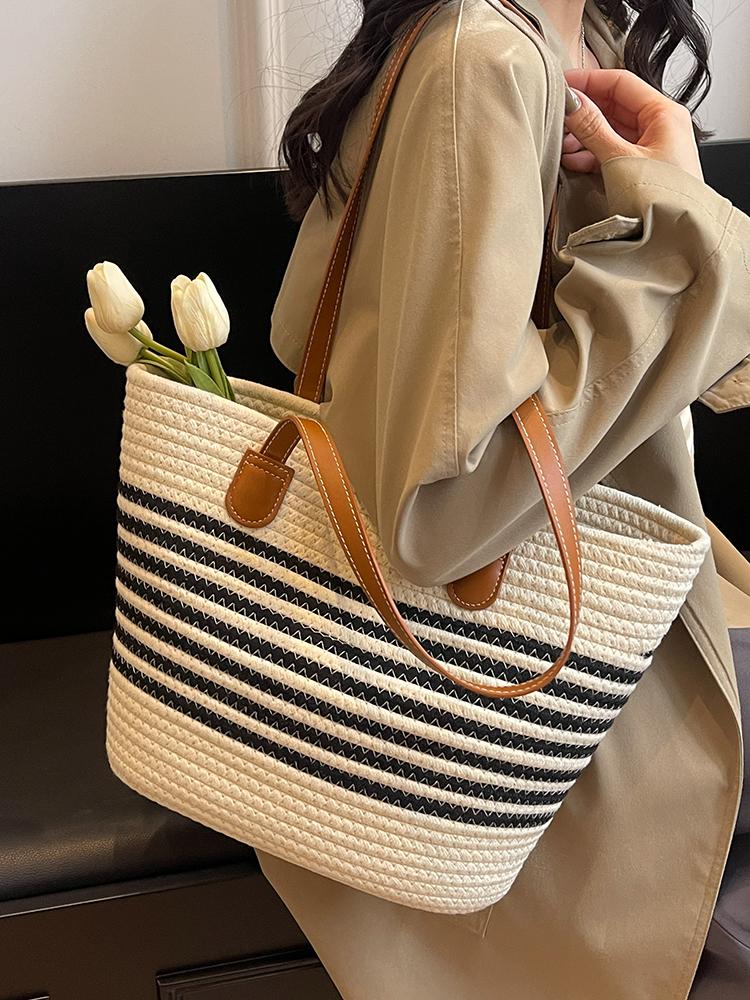 Large Capacity Straw Woven Shoulder Bags for Women Beach Vacation Ladies Handbags Casual Striped Commuter Female Bucket Tote