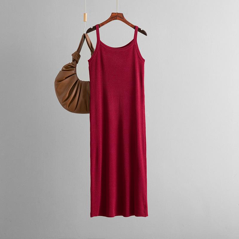 This Summer's New Women's Wear Is A Casual, Fashionable, Loose, Solid-color, Simple and Strappy Knitted Dress