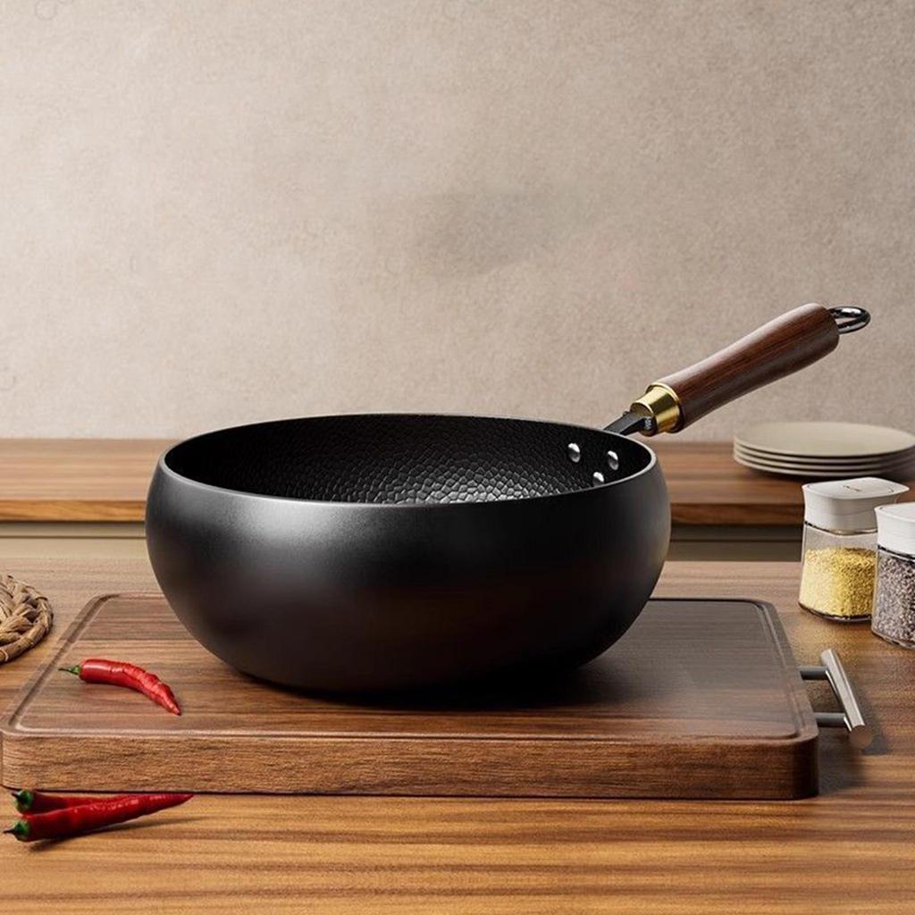 24cm Iron Wok Chinese Cooking Boiling Cookware No Coating Gas Stir Fry Pan Flat Bottom