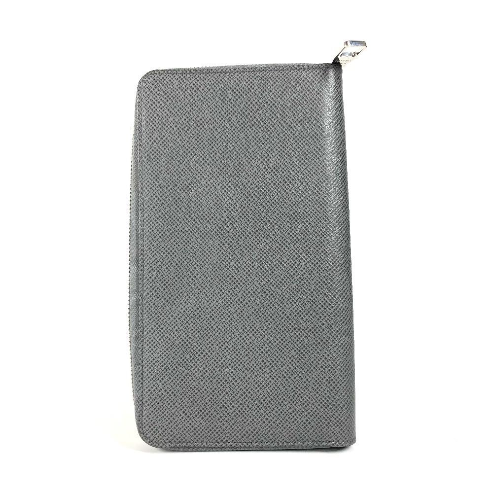 Louis Vuitton M30517  Taiga Zippy-Organizer Long wallet Zip Around Long Wallet
