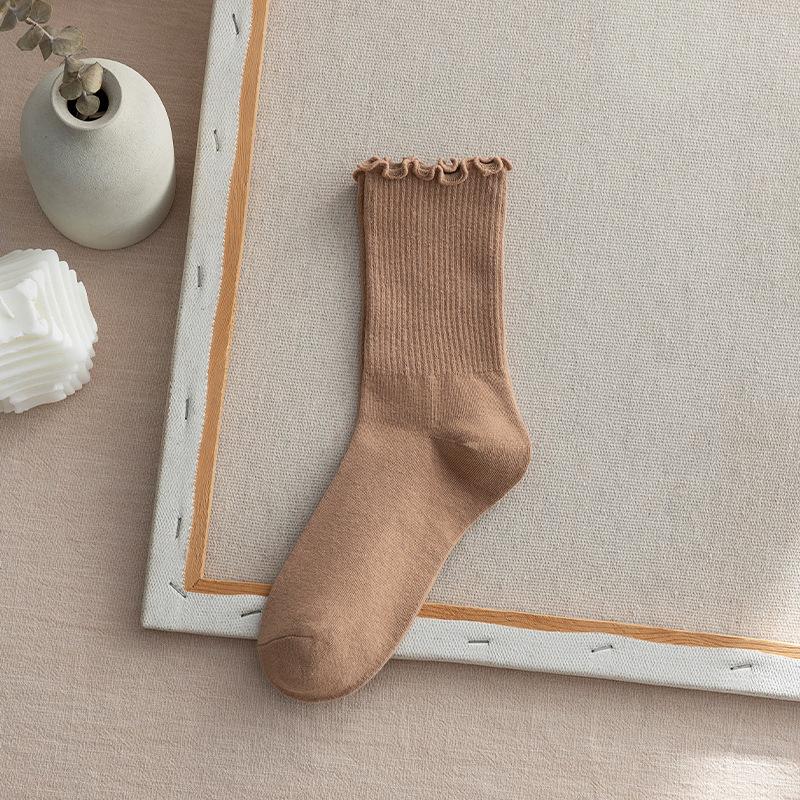 6 Pairs Ruffled Middle Tube Socks Women's Breathable Solid Color Set Black White Coffee Beige Loose Pile Socks Sweat-Absorbing