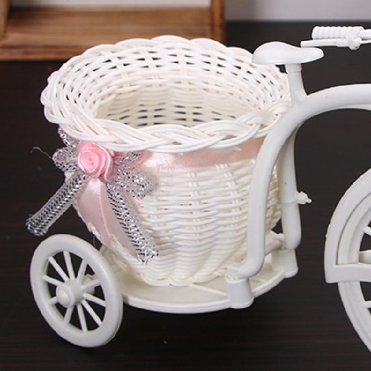 Romantic Bicycle Decoration Nostalgic Rattan Tricycle Garden Photo Prop Ornament