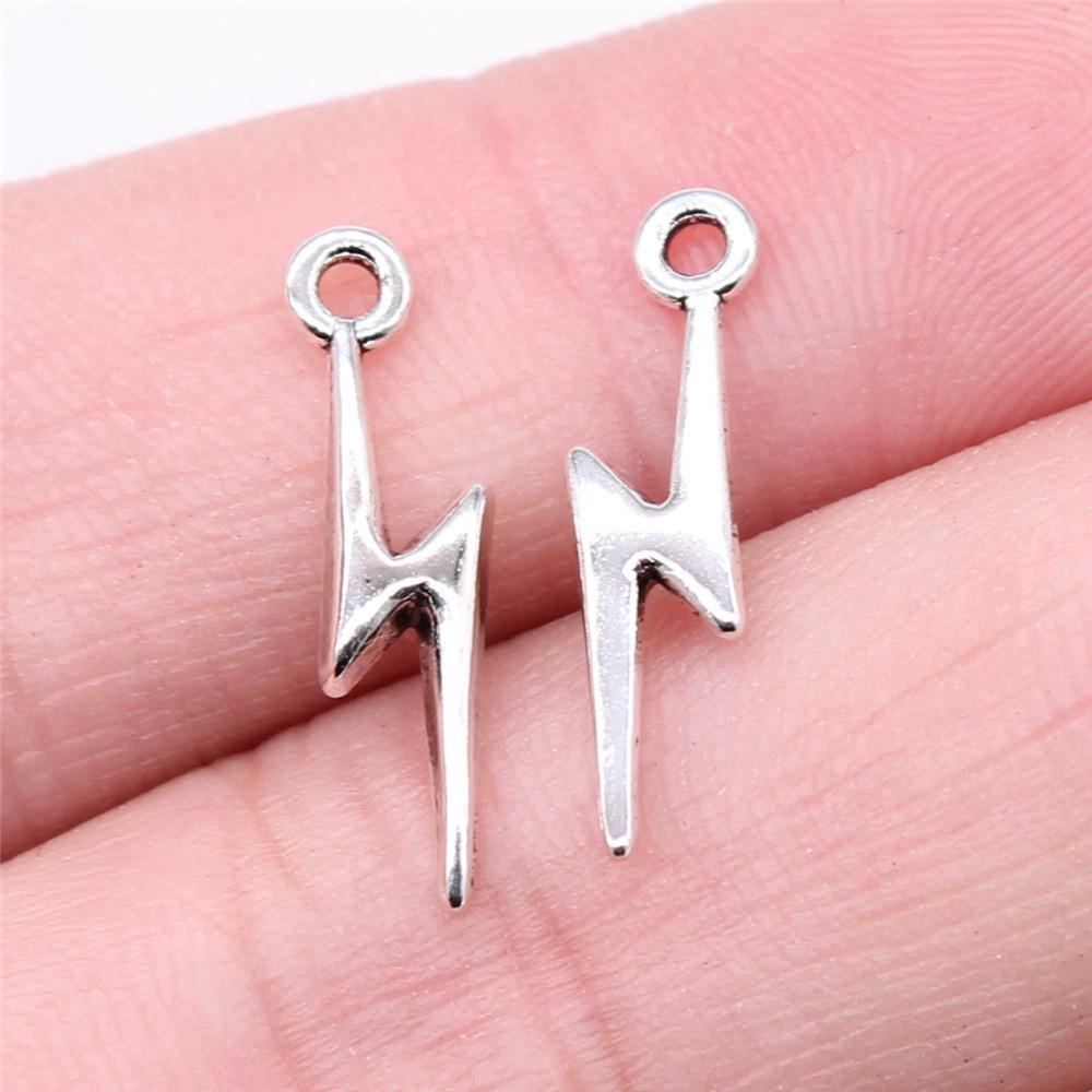 

Rainbows Galaxies Robots Space Charm Antique Bronze Zinc Alloy Jewelry Making Supplies Bracelet Making Accessory Charms A19-20pcs-20x5mm
