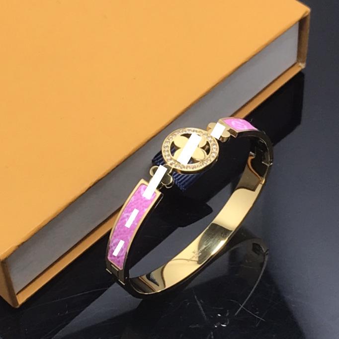 Cross-border L Four-Leaf Clover Leather Bracelet with Pink Leather, Small Padlock, and Tassel for Couples