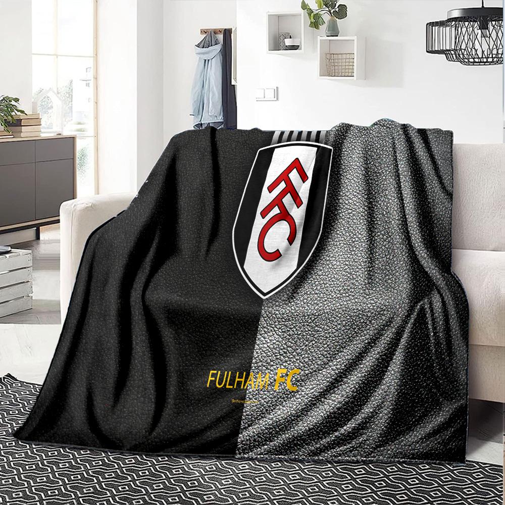 Fulham Football Crest Flannel Blanket, Soft Polyester, Modern Design, All-Season for Camping, Travel, Gifts for holidays or birthdays