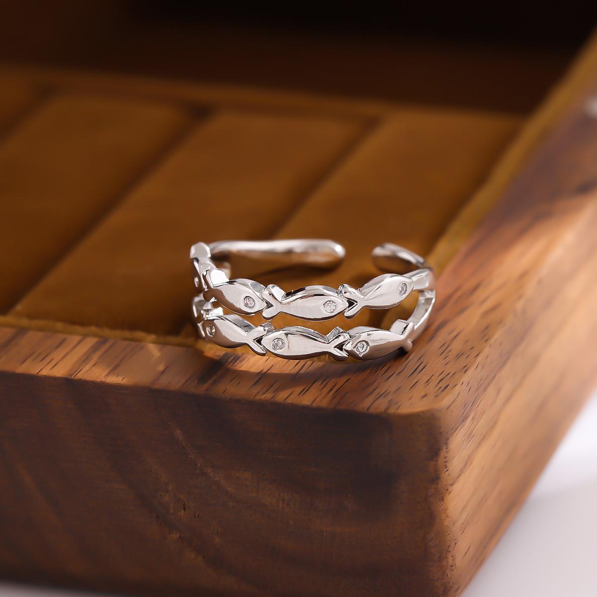 

New Fashion Double-layer Small Fish 925 Sterling Silver Simple And Creative Temperament Exquisite Opening Rings R389