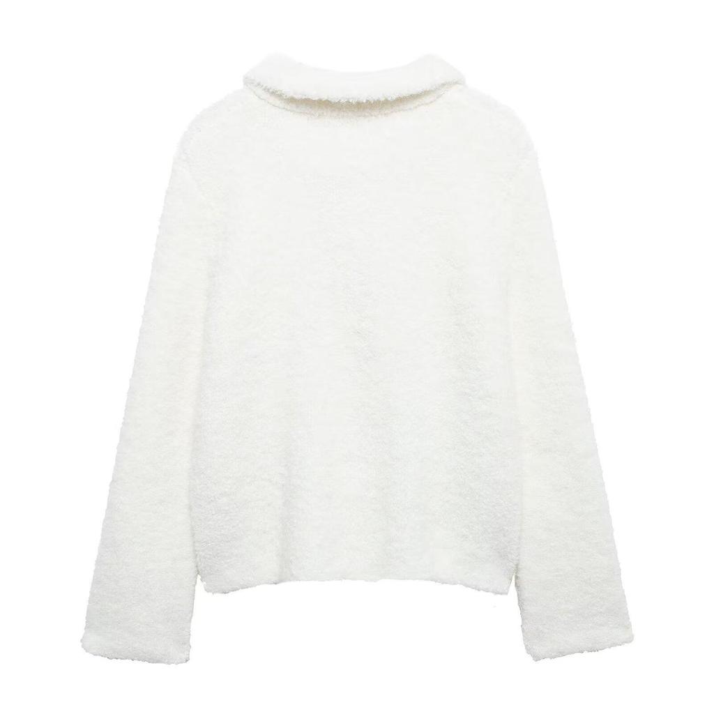 Spring 2025 Women's Sweet Loose Knitted Cardigan with Floral Button Details