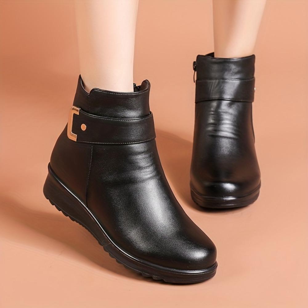 Winter Leather Boots with Round Toe and Side Zipper Comfortable Women's Ankle Boots Women's Thick Plush Warm Winter Boots, Shoes for Moms