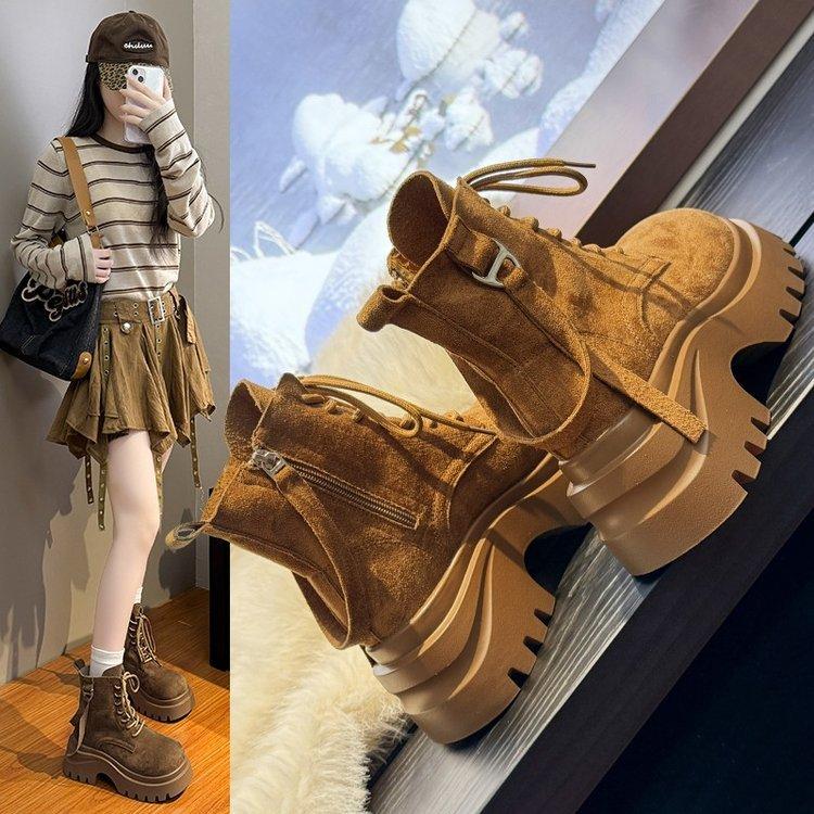 Brytyjski styl 2025 jesień nowe matowe skórzane sznurowane buty Martin damskie platformowe krótkie buty lokomotywowe pojedyncze buty z dużą główką