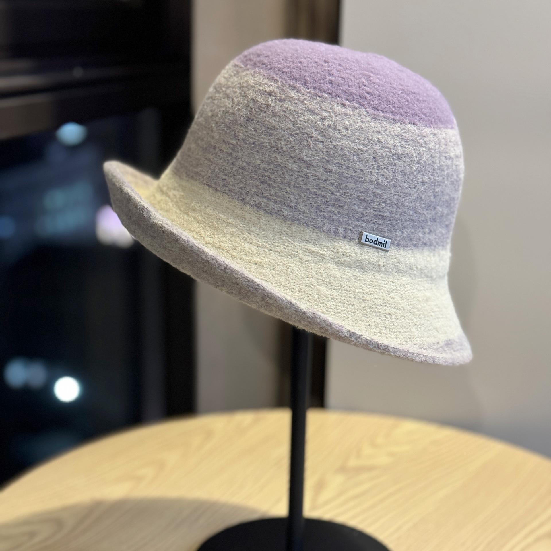 

New women s autumn and winter color-blocked warm wool fisherman hat, elegant and versatile rolled-brim bucket hat with a high-end feel Adult54-60Adjustable фіолетовий