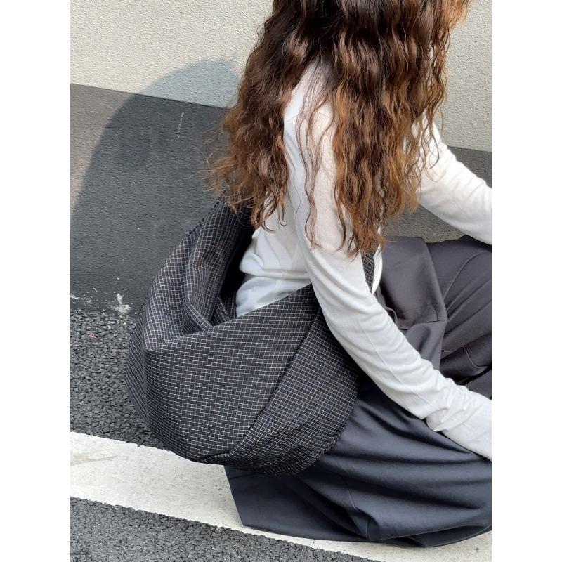 Crossbody Bag Large-capacity Single-shoulder Bag for Commuting Computer Bag Sports and Fitness Class Bag